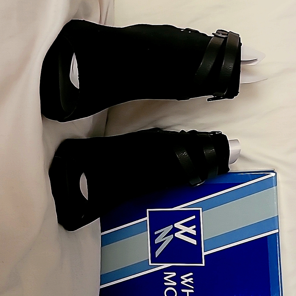 White Mountain open toe shies